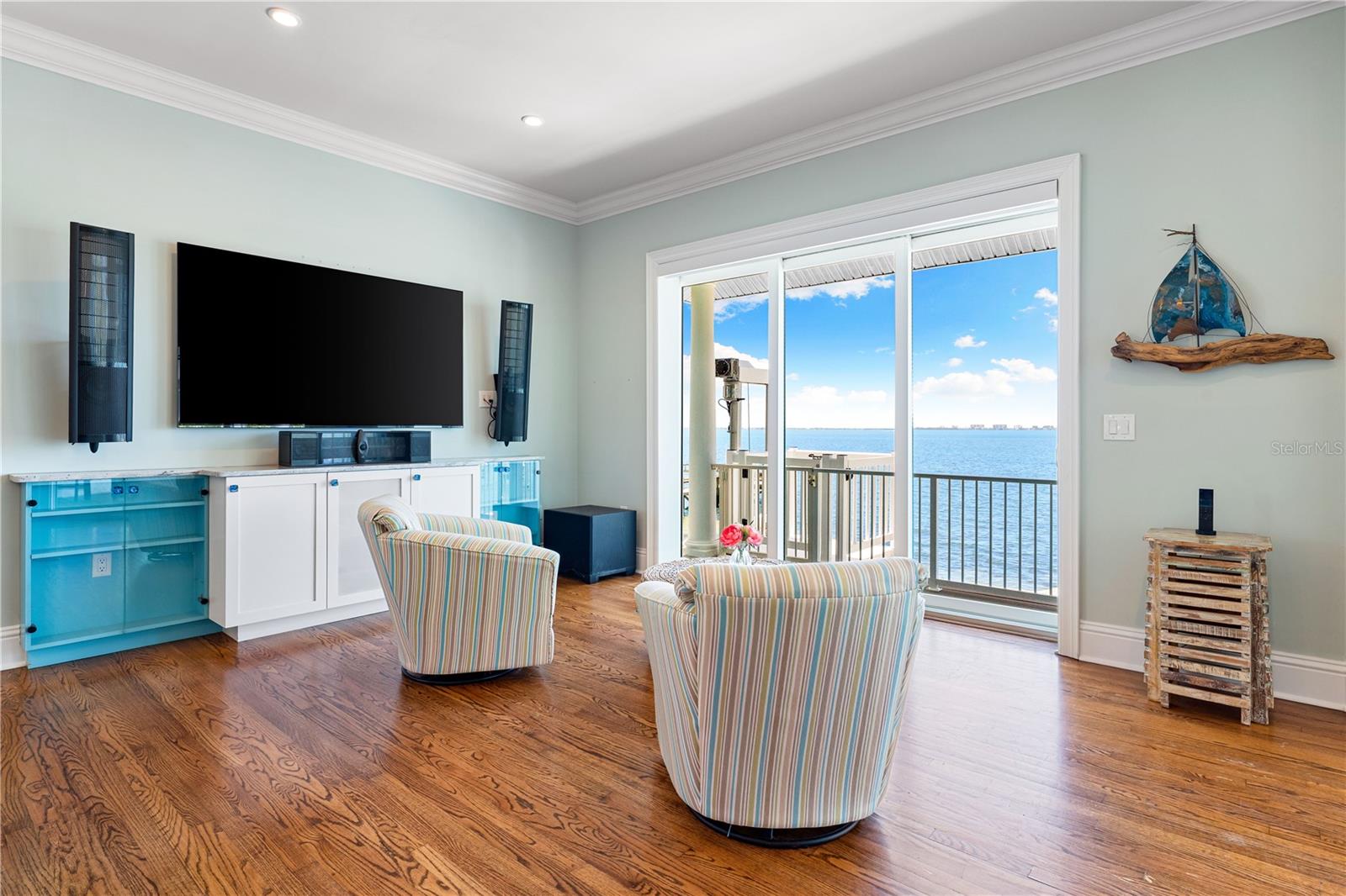 350 S SHORE DR, SARASOTA, FL, 34234