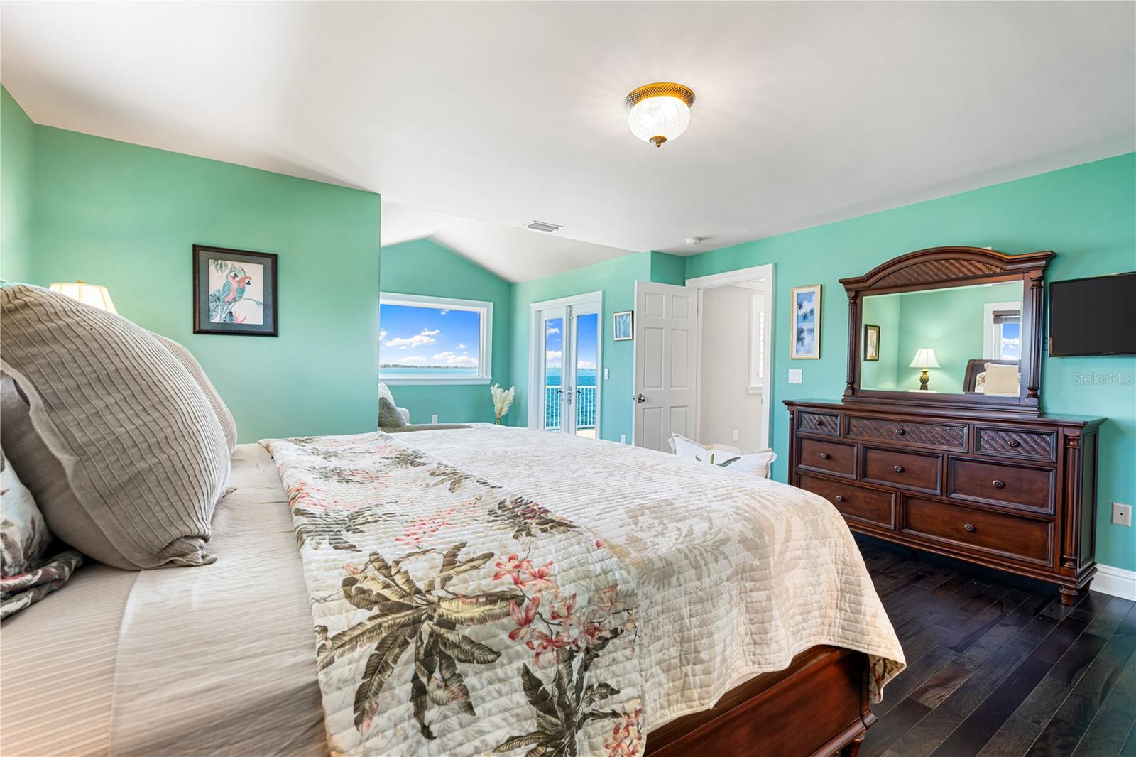 350 S SHORE DR, SARASOTA, FL, 34234