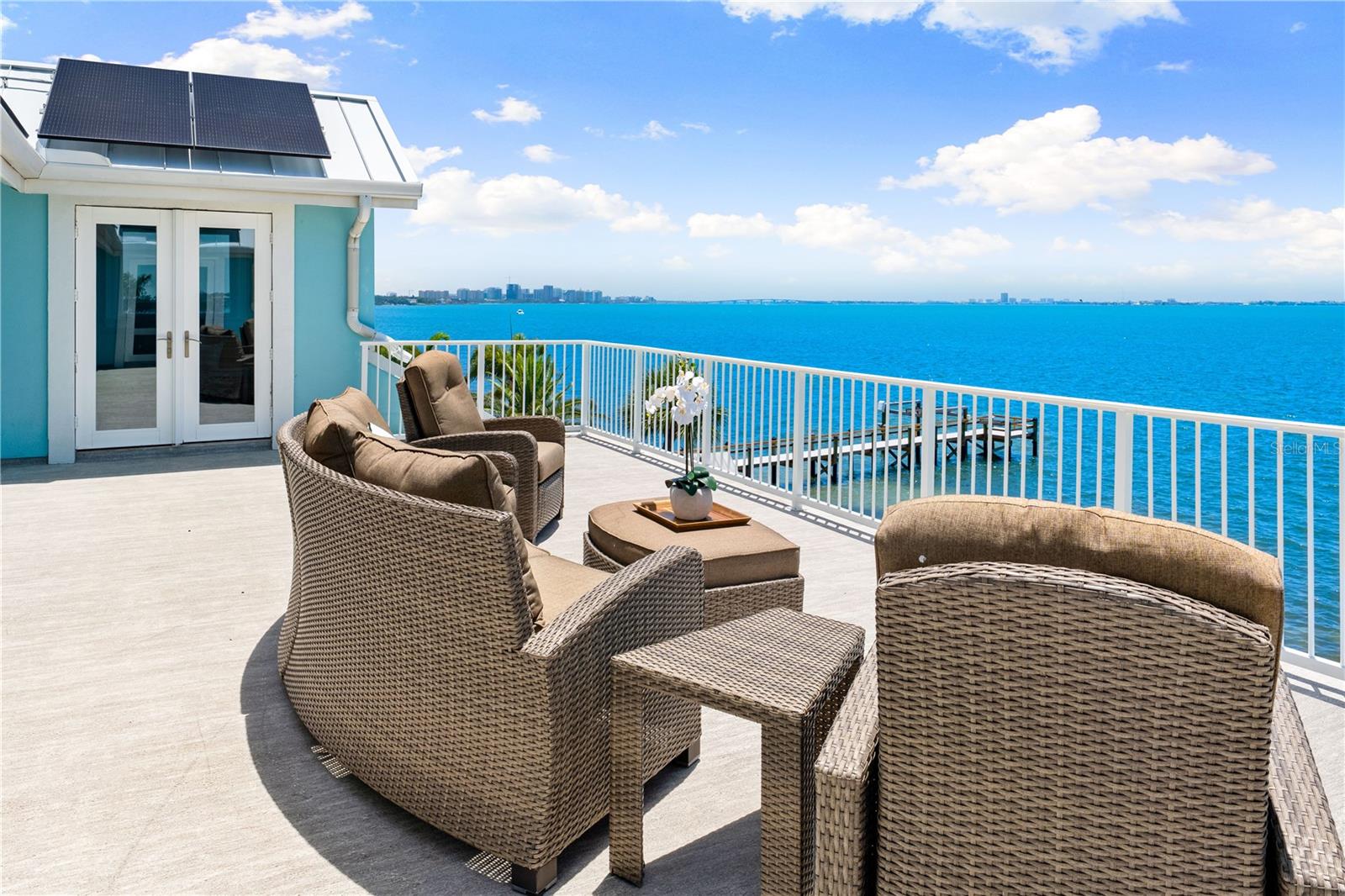 350 S SHORE DR, SARASOTA, FL, 34234