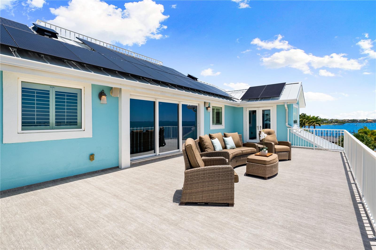 350 S SHORE DR, SARASOTA, FL, 34234