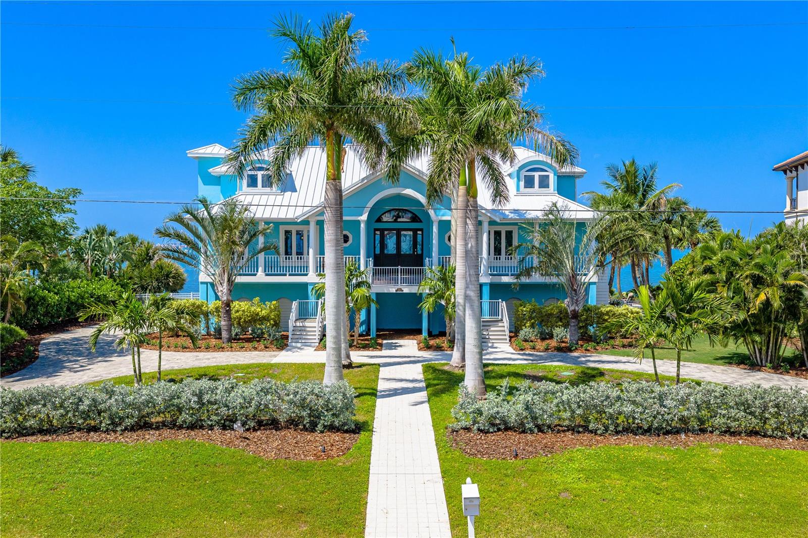 350 S SHORE DR, SARASOTA, FL, 34234