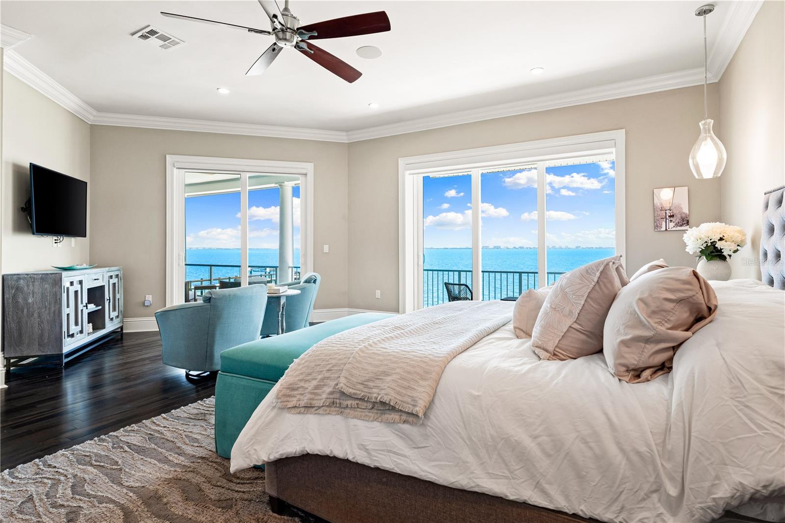 350 S SHORE DR, SARASOTA, FL, 34234