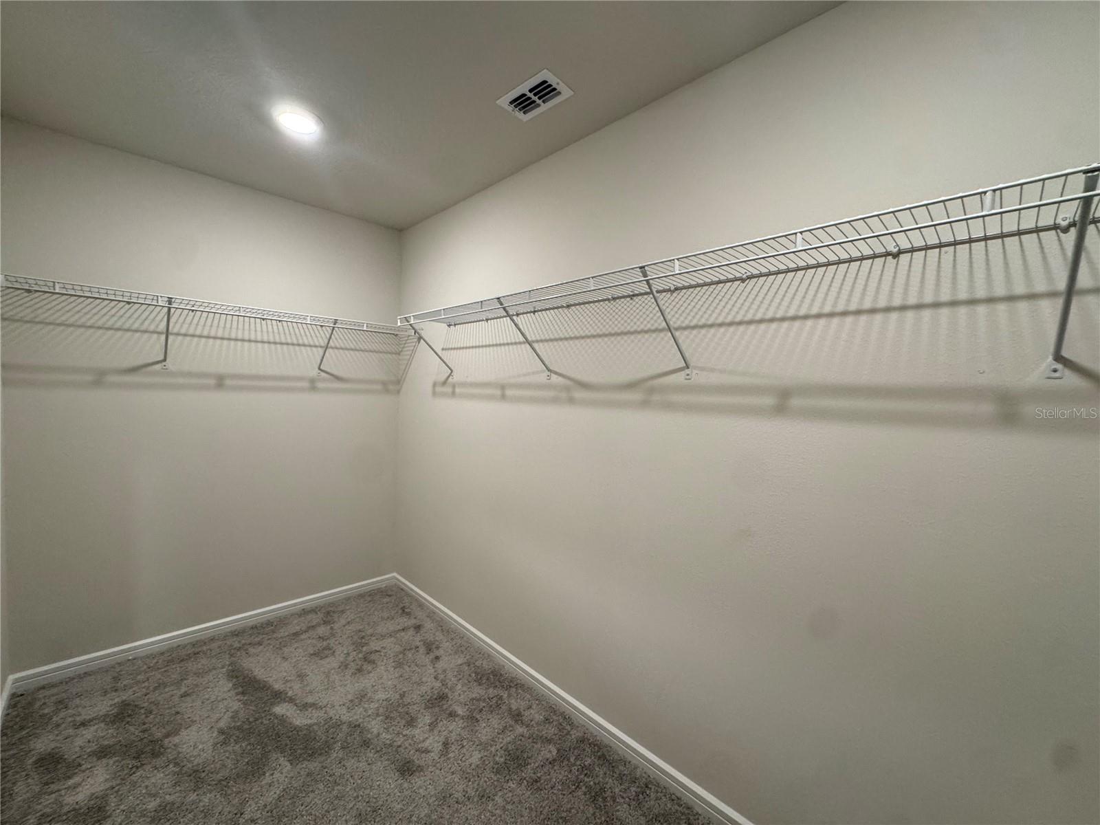 2102 CHARMING AVE, DAVENPORT, FL, 33896