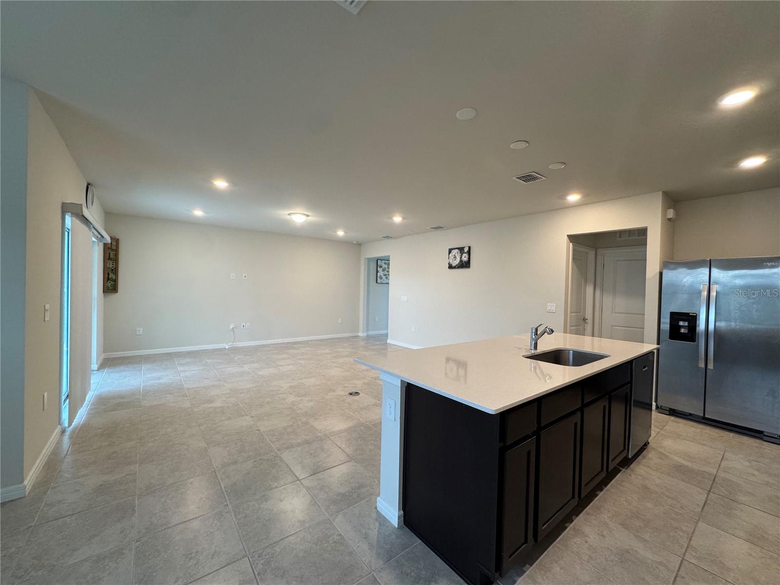 2102 CHARMING AVE, DAVENPORT, FL, 33896