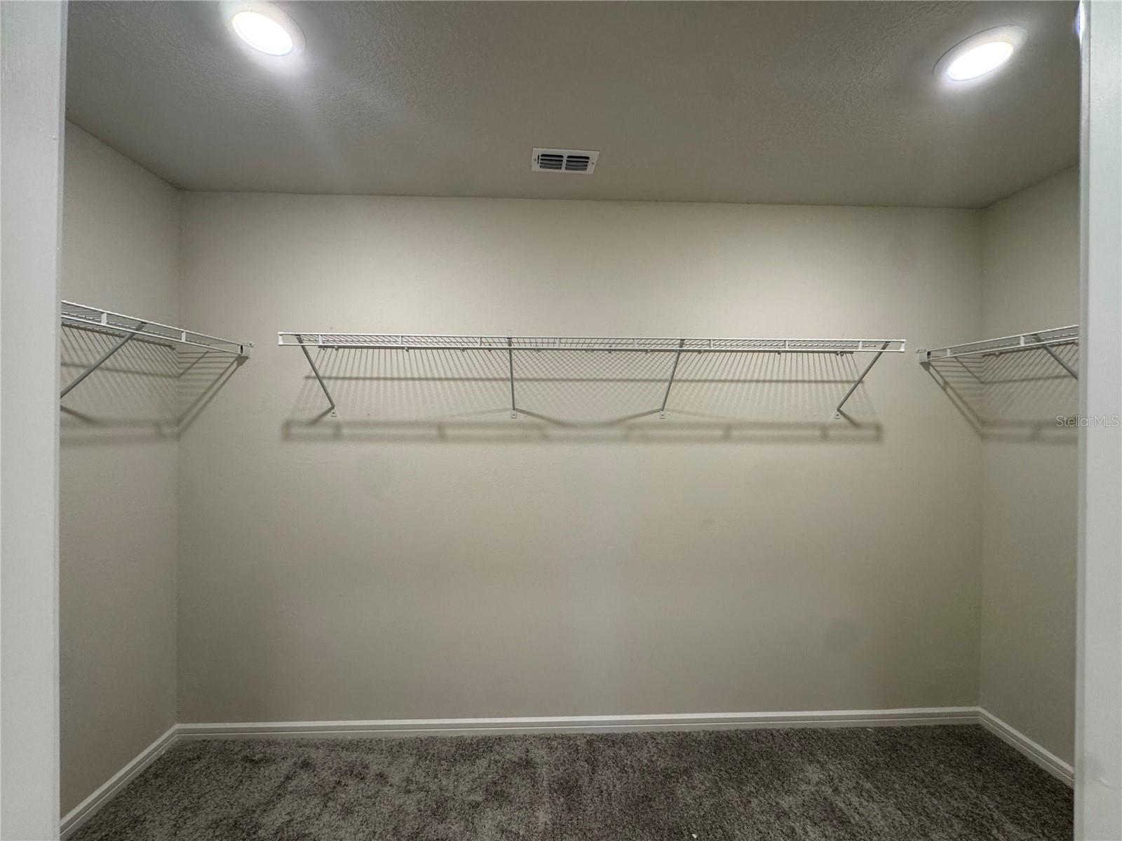 2102 CHARMING AVE, DAVENPORT, FL, 33896