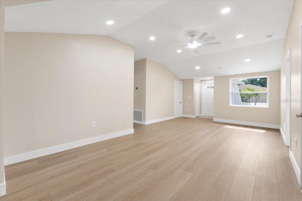 2580 SHAMROCK DR, VENICE, FL, 34293