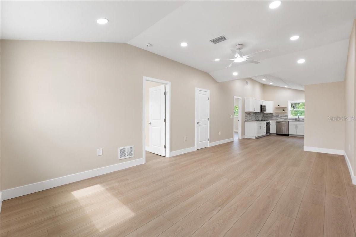 2580 SHAMROCK DR, VENICE, FL, 34293