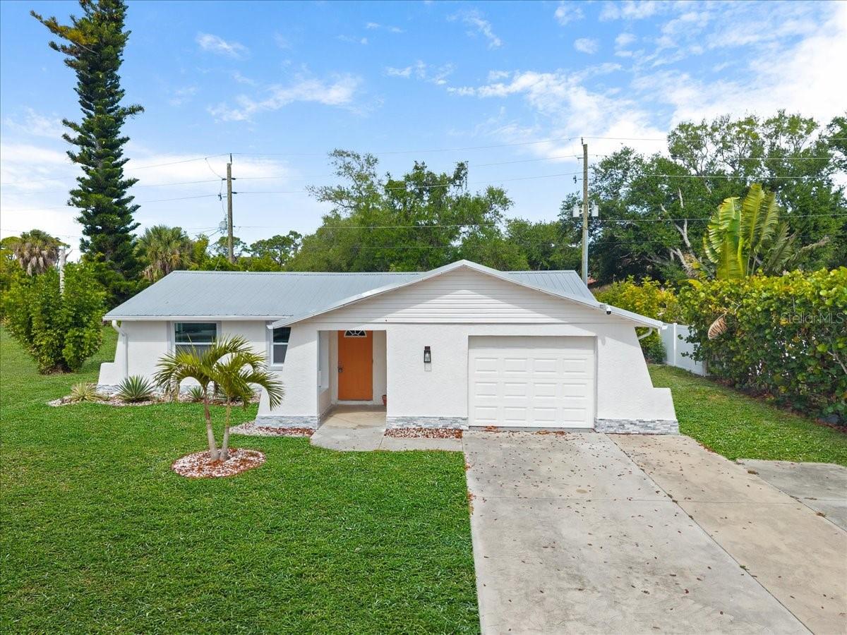2580 SHAMROCK DR, VENICE, FL, 34293