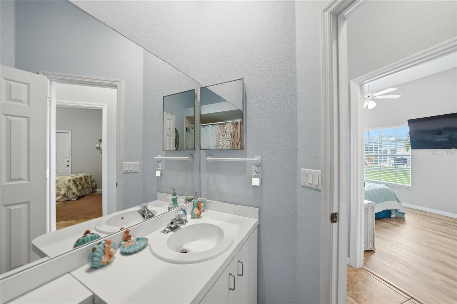 82 MARKER RD, ROTONDA WEST, FL, 33947