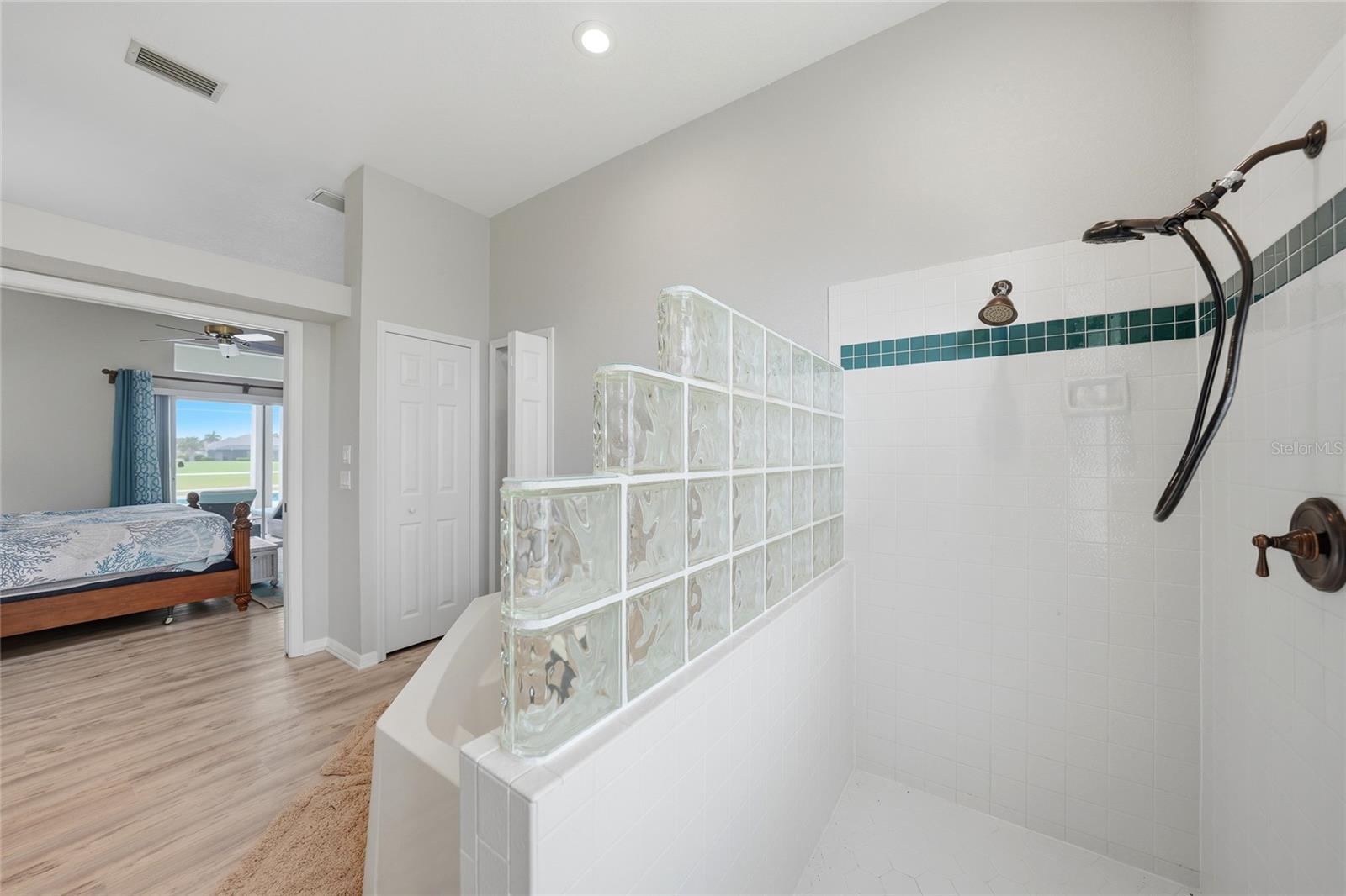 82 MARKER RD, ROTONDA WEST, FL, 33947
