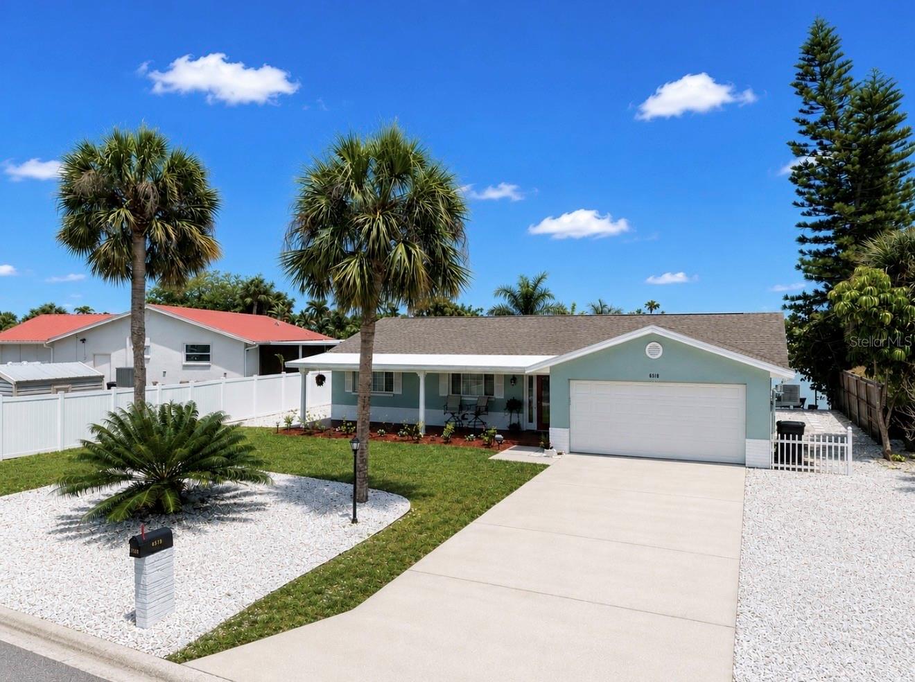 6513 ABACO DR, APOLLO BEACH, FL, 33572