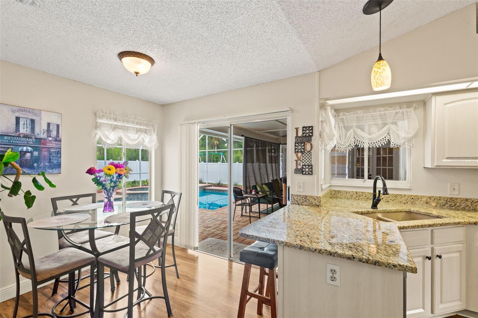 2739 HORSESHOE DR, PLANT CITY, FL, 33566
