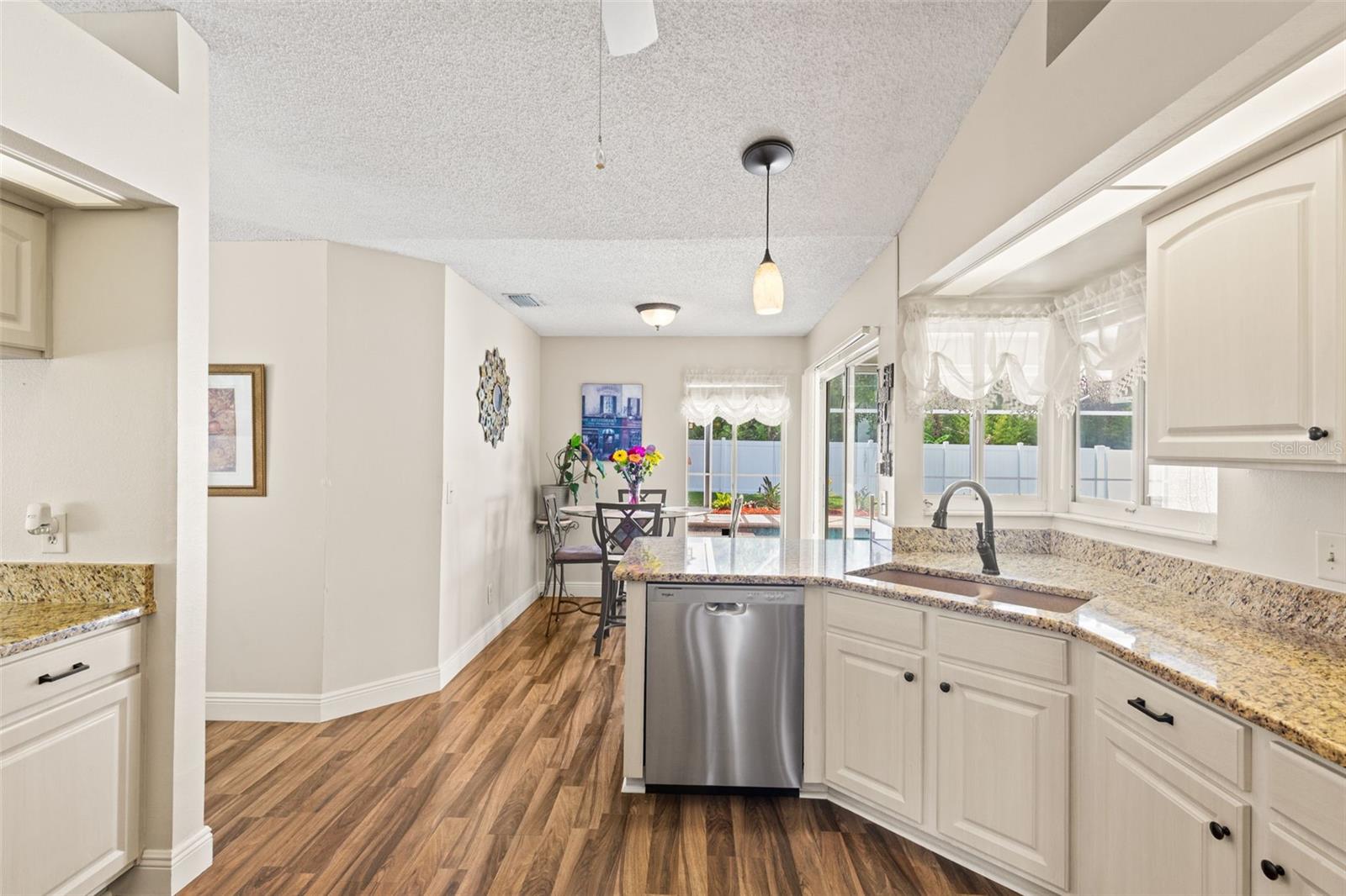 2739 HORSESHOE DR, PLANT CITY, FL, 33566