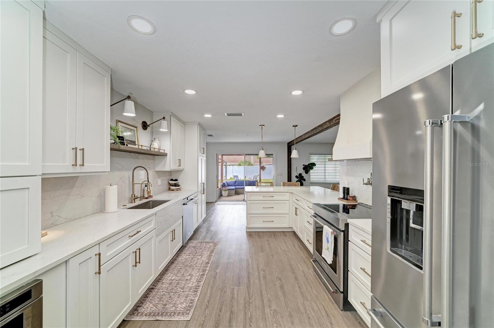 7611 18TH AVE NW, BRADENTON, FL, 34209