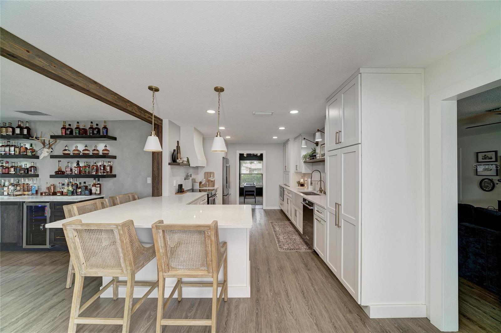 7611 18TH AVE NW, BRADENTON, FL, 34209