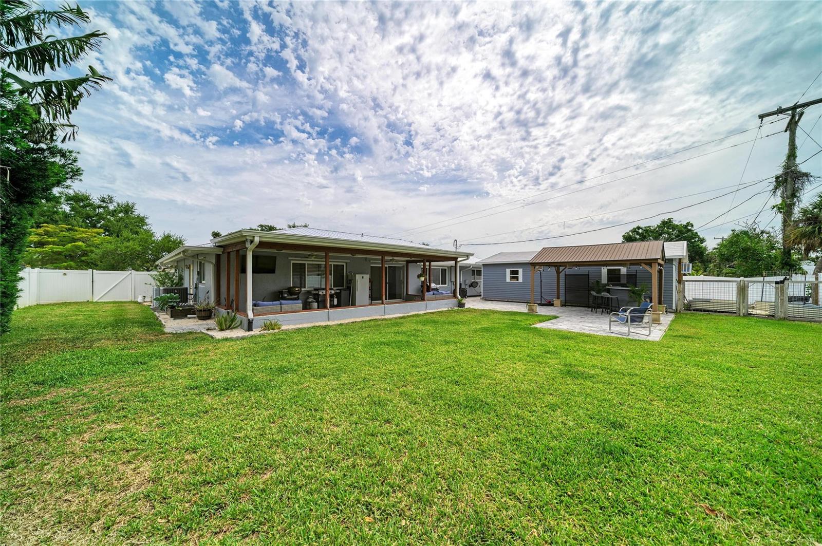 7611 18TH AVE NW, BRADENTON, FL, 34209