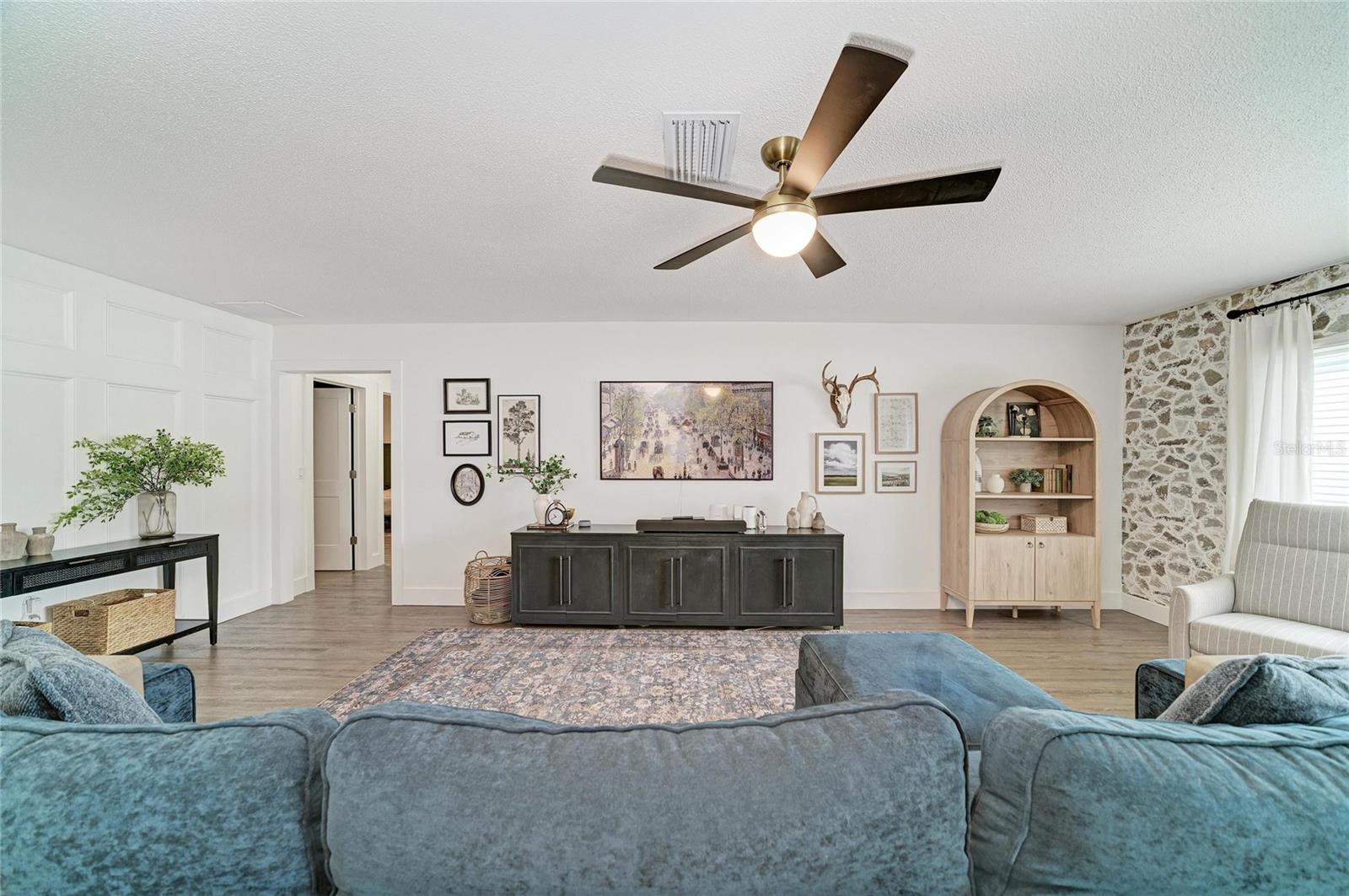 7611 18TH AVE NW, BRADENTON, FL, 34209