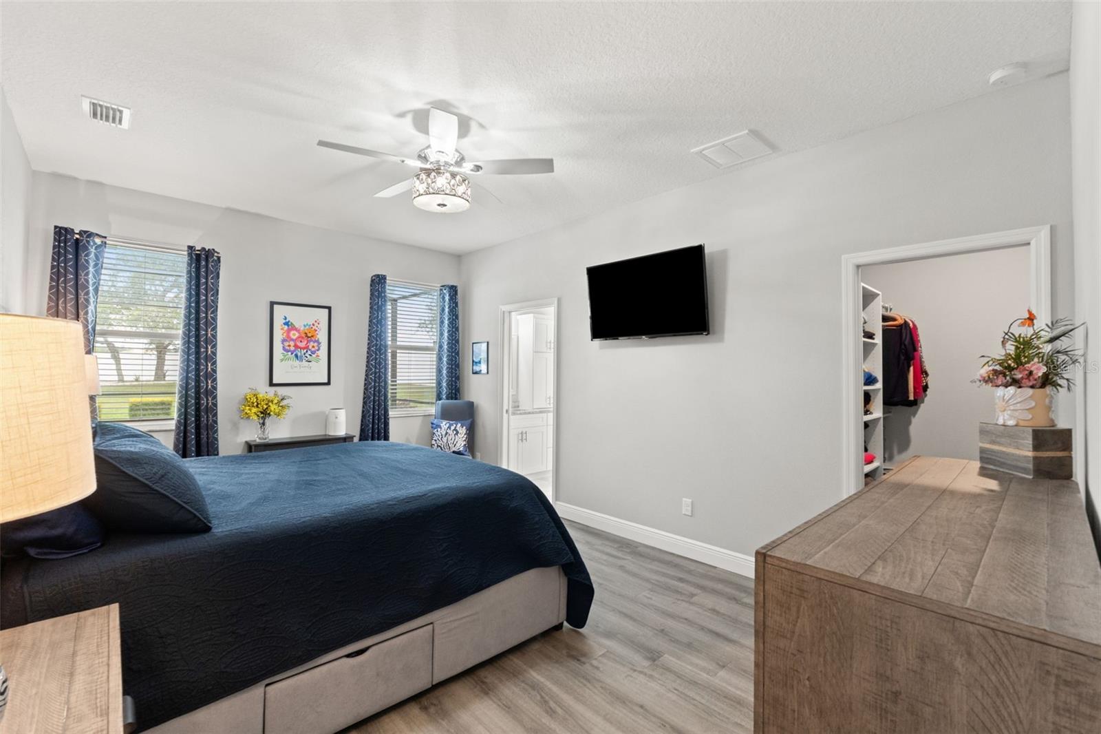 18194 MABERLY RD, WEEKI WACHEE, FL, 34614