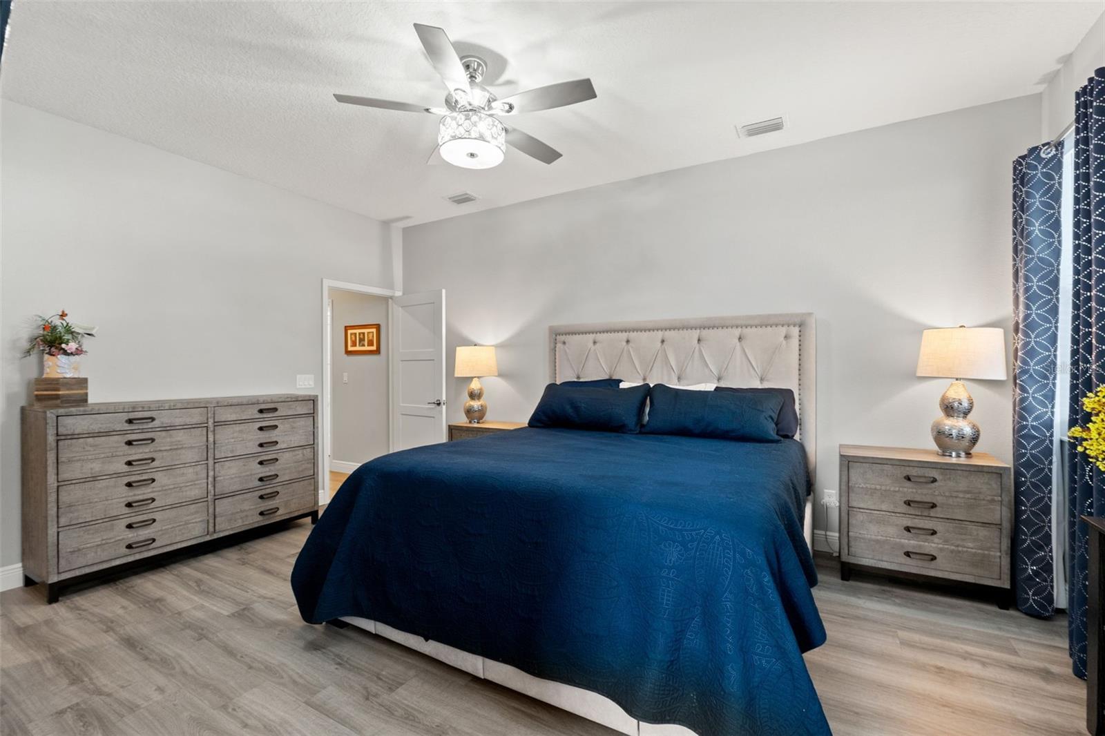 18194 MABERLY RD, WEEKI WACHEE, FL, 34614
