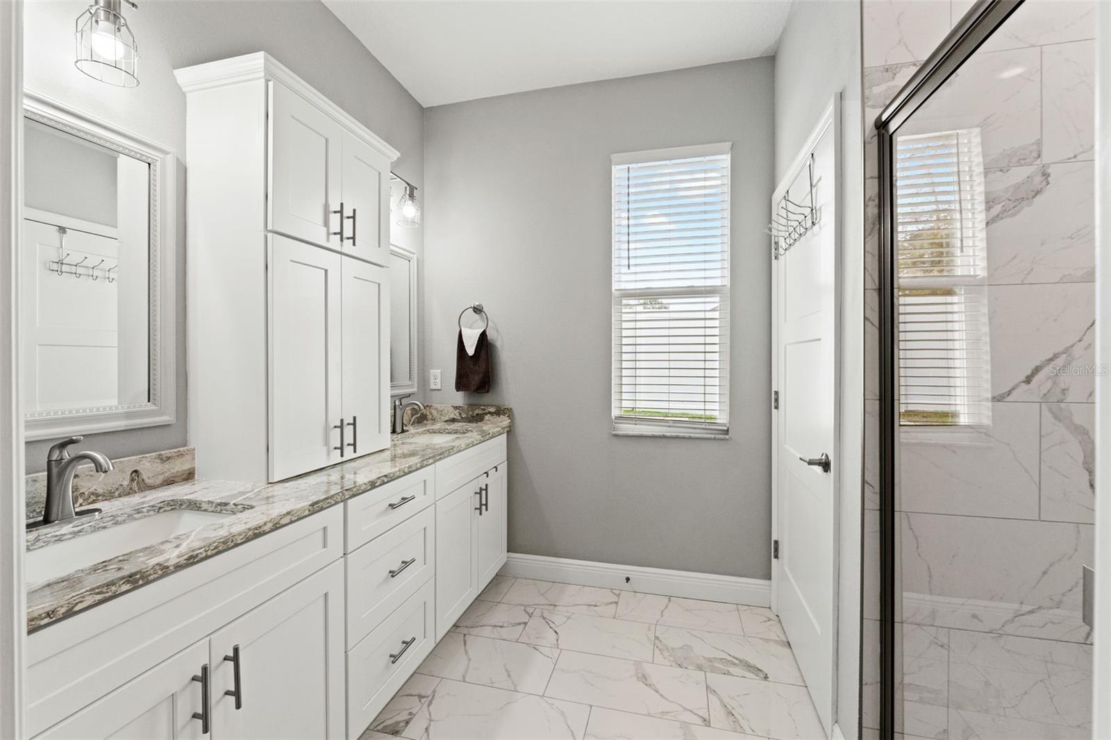 18194 MABERLY RD, WEEKI WACHEE, FL, 34614