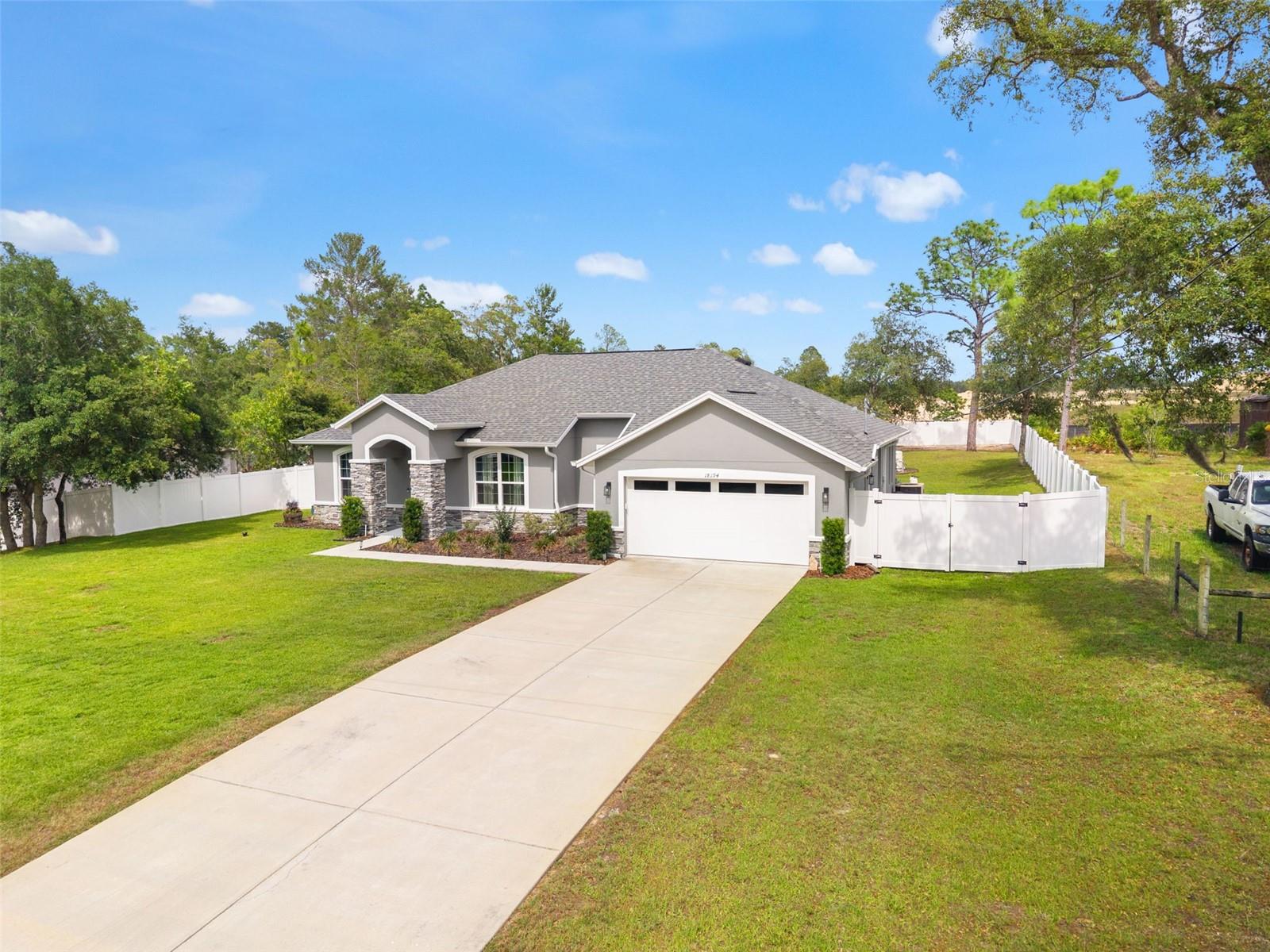 18194 MABERLY RD, WEEKI WACHEE, FL, 34614