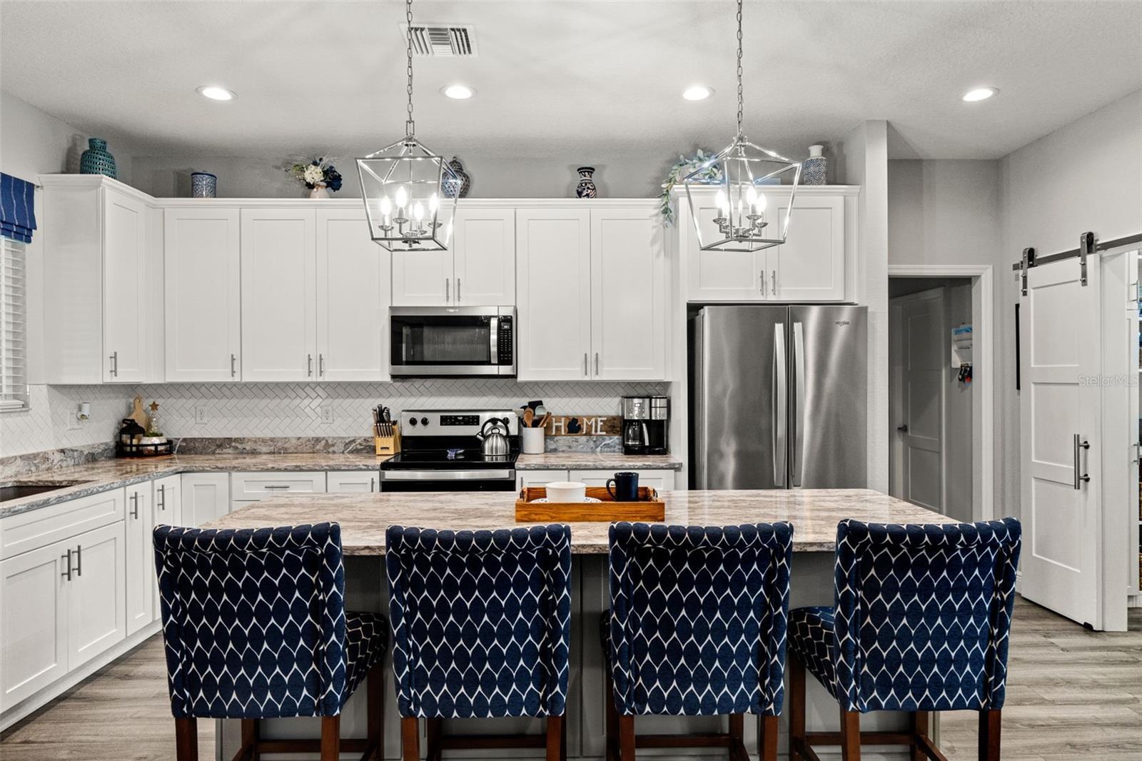 18194 MABERLY RD, WEEKI WACHEE, FL, 34614