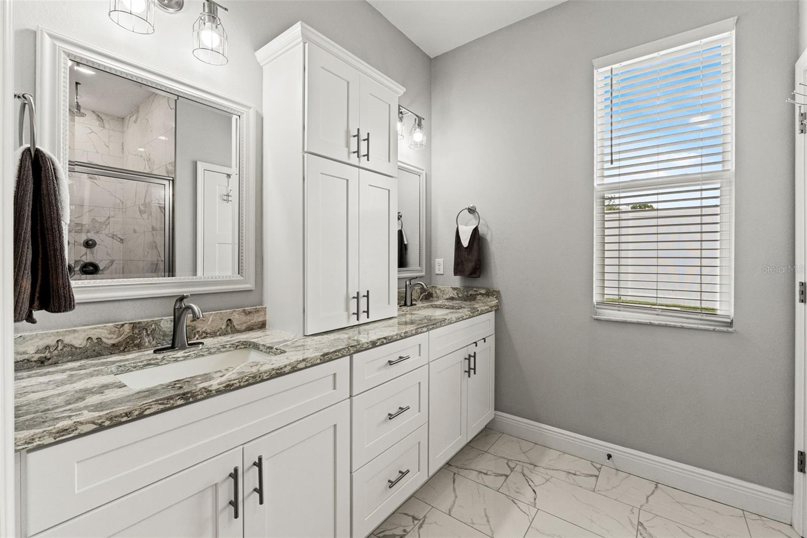 18194 MABERLY RD, WEEKI WACHEE, FL, 34614