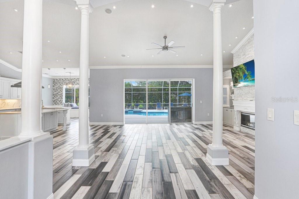 30303 LAURELWOOD LN, WESLEY CHAPEL, FL, 33543