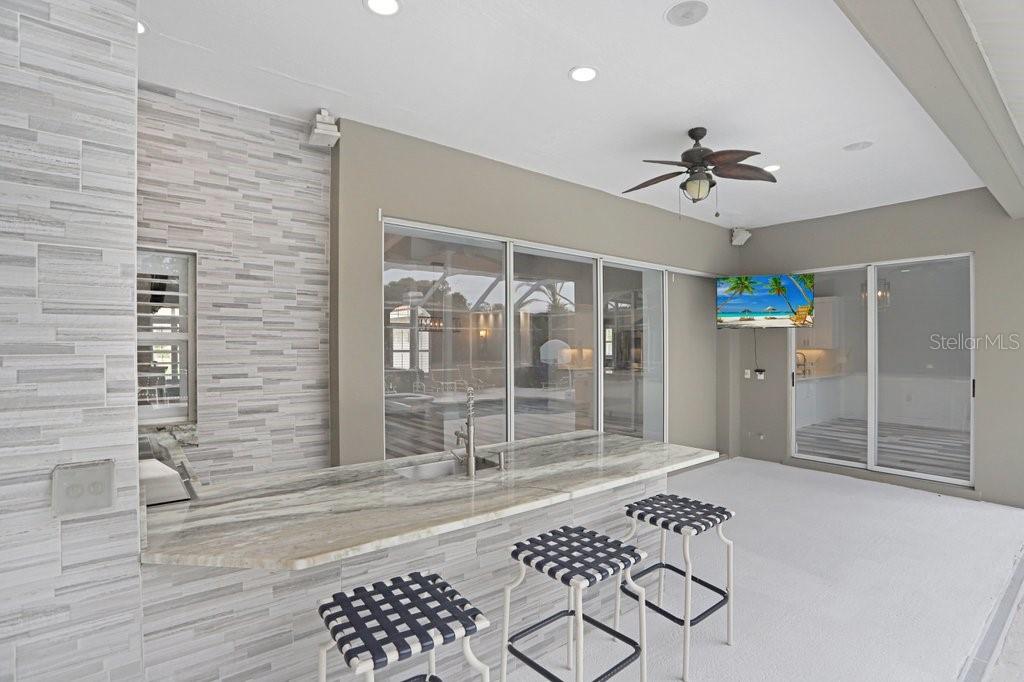 30303 LAURELWOOD LN, WESLEY CHAPEL, FL, 33543