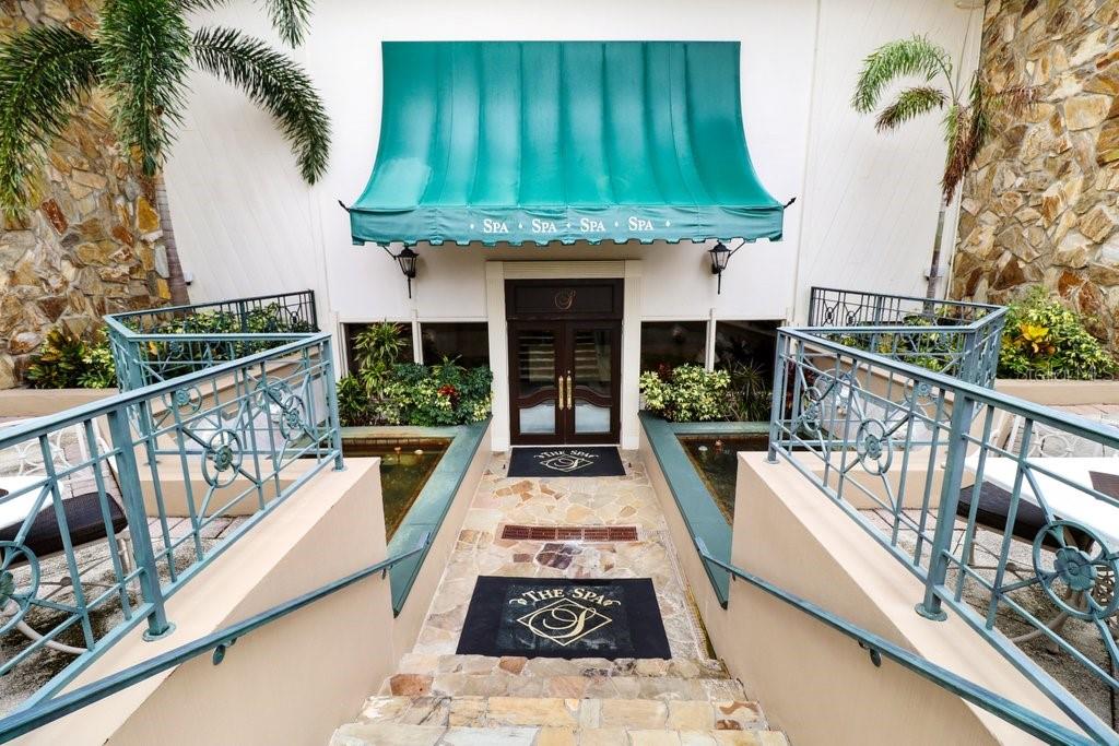 30303 LAURELWOOD LN, WESLEY CHAPEL, FL, 33543