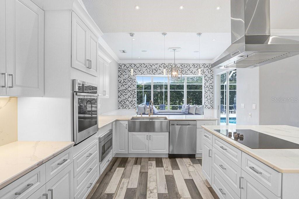 30303 LAURELWOOD LN, WESLEY CHAPEL, FL, 33543