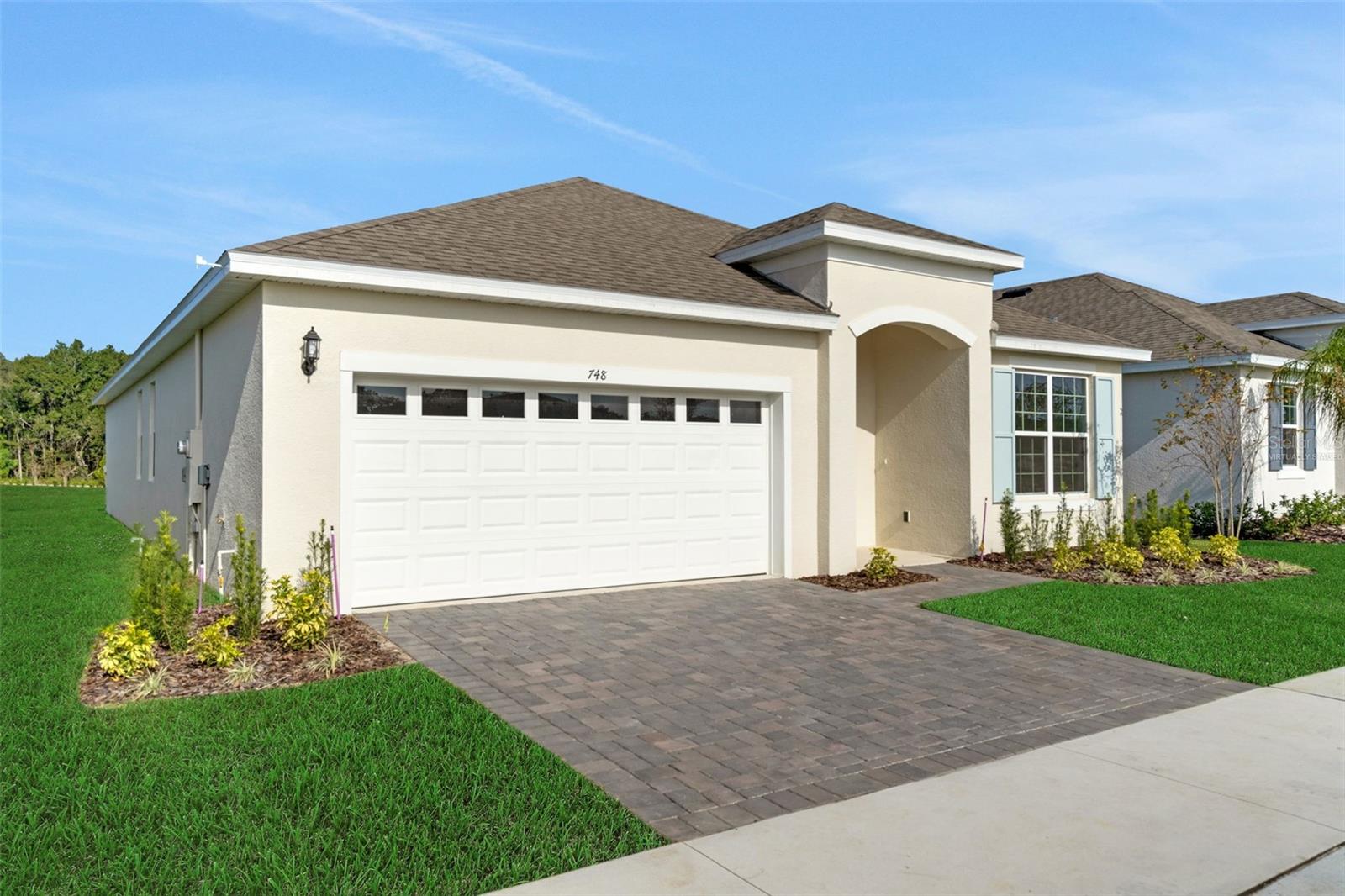 748 SUNSHOWER DR, LADY LAKE, FL, 32159