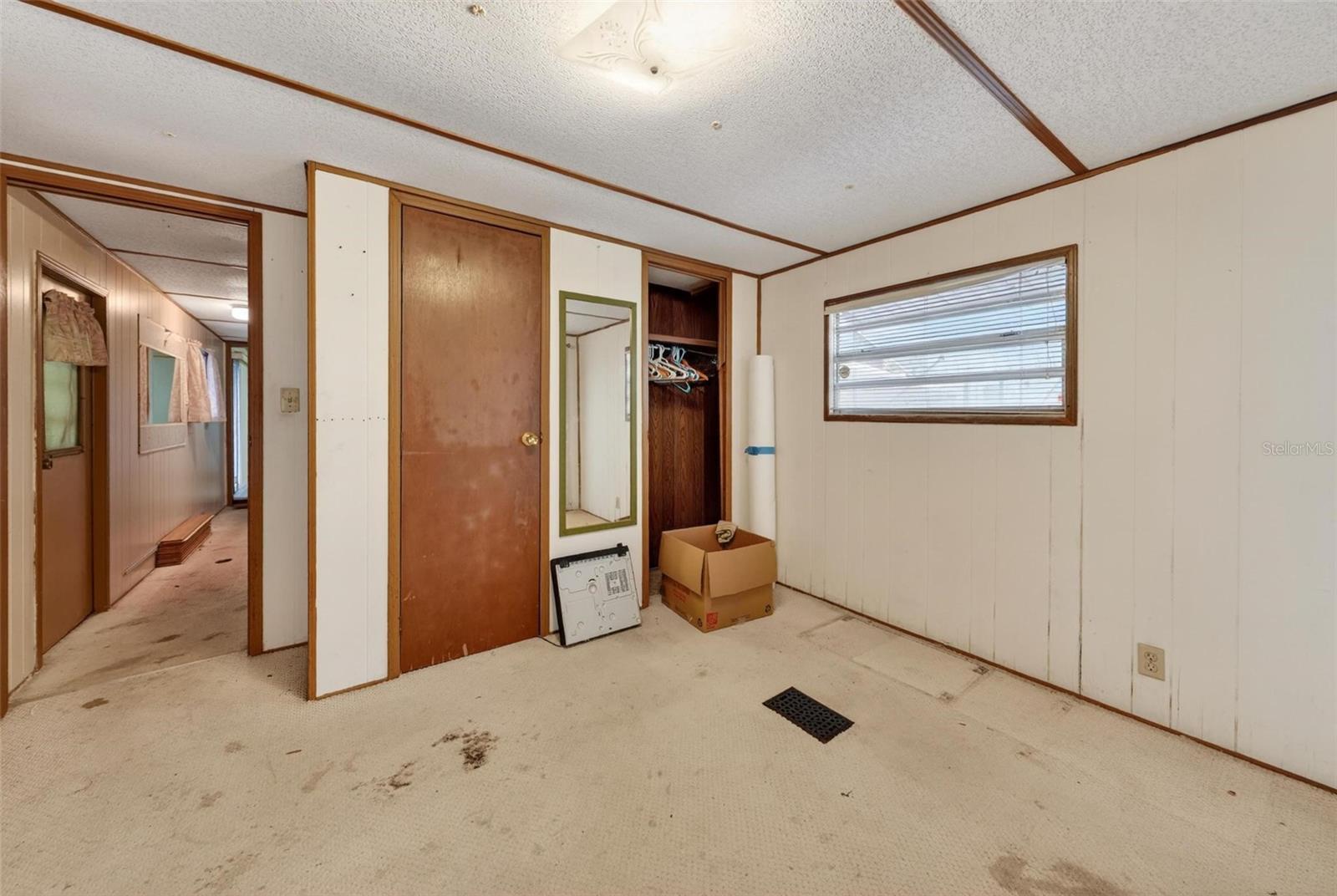 138 INDIAN CREEK RD, OAK HILL, FL, 32759