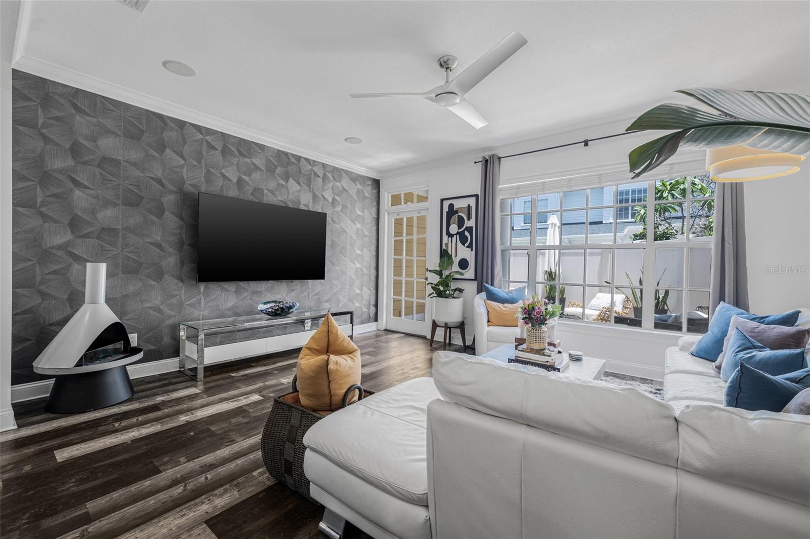 313 INNER HARBOUR CIR, TAMPA, FL, 33602