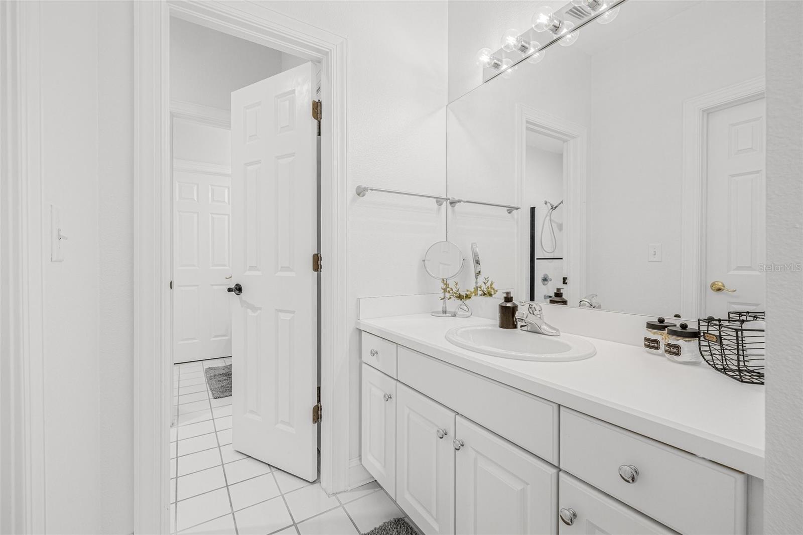 313 INNER HARBOUR CIR, TAMPA, FL, 33602