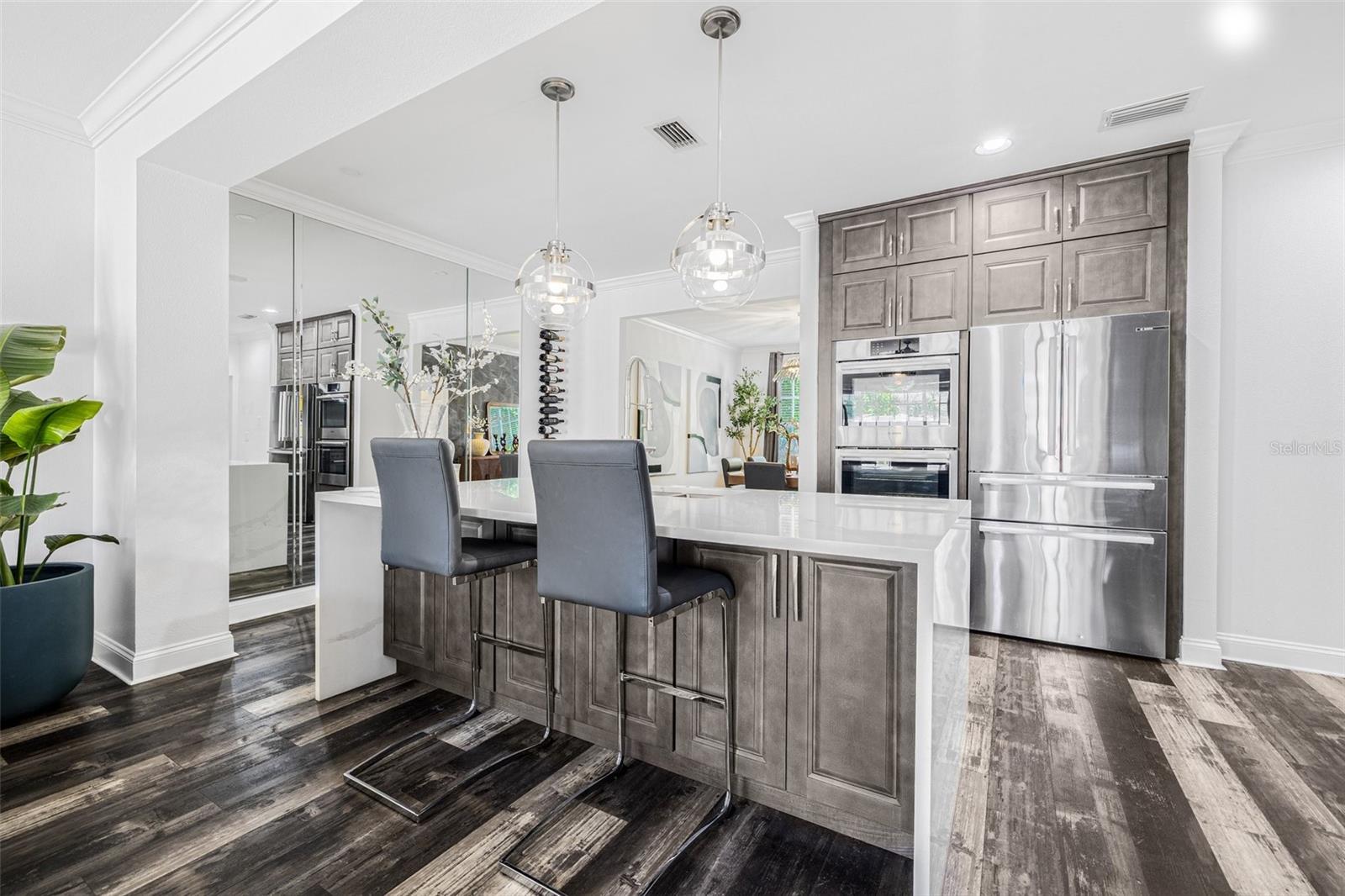 313 INNER HARBOUR CIR, TAMPA, FL, 33602