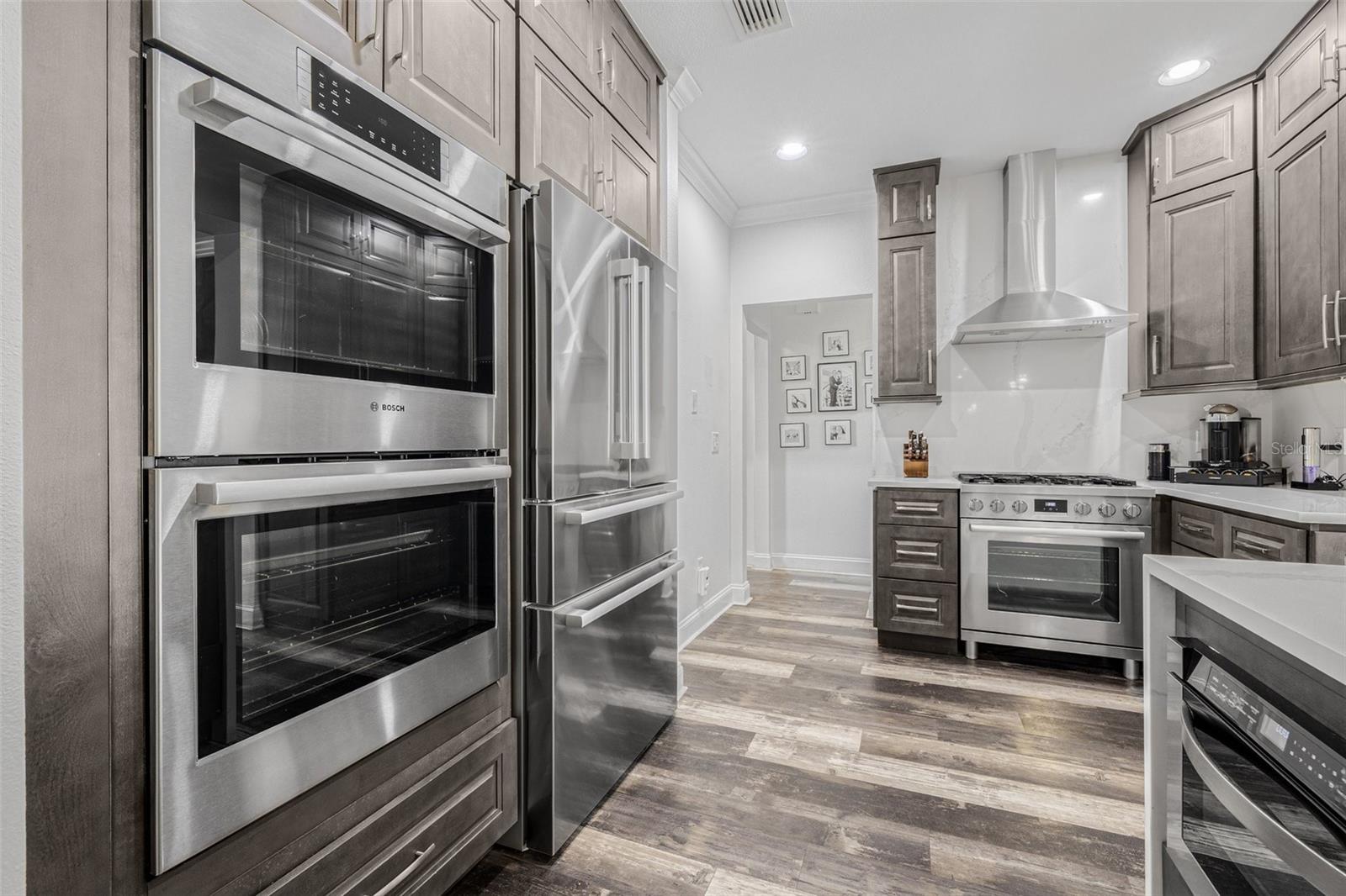313 INNER HARBOUR CIR, TAMPA, FL, 33602
