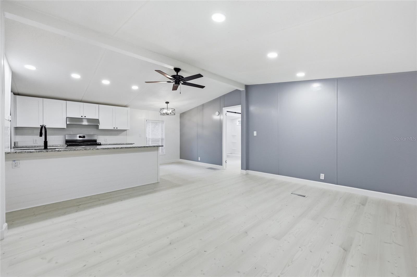 264 SW CENTRAL TER, FORT WHITE, FL, 32038