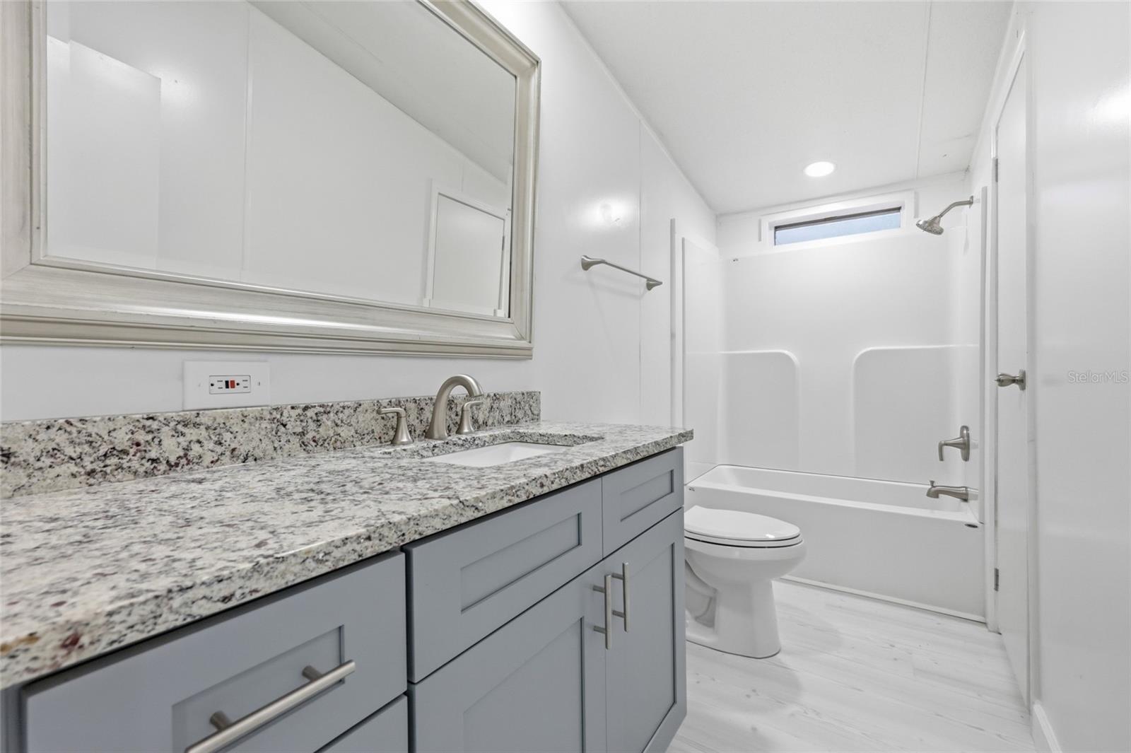 264 SW CENTRAL TER, FORT WHITE, FL, 32038