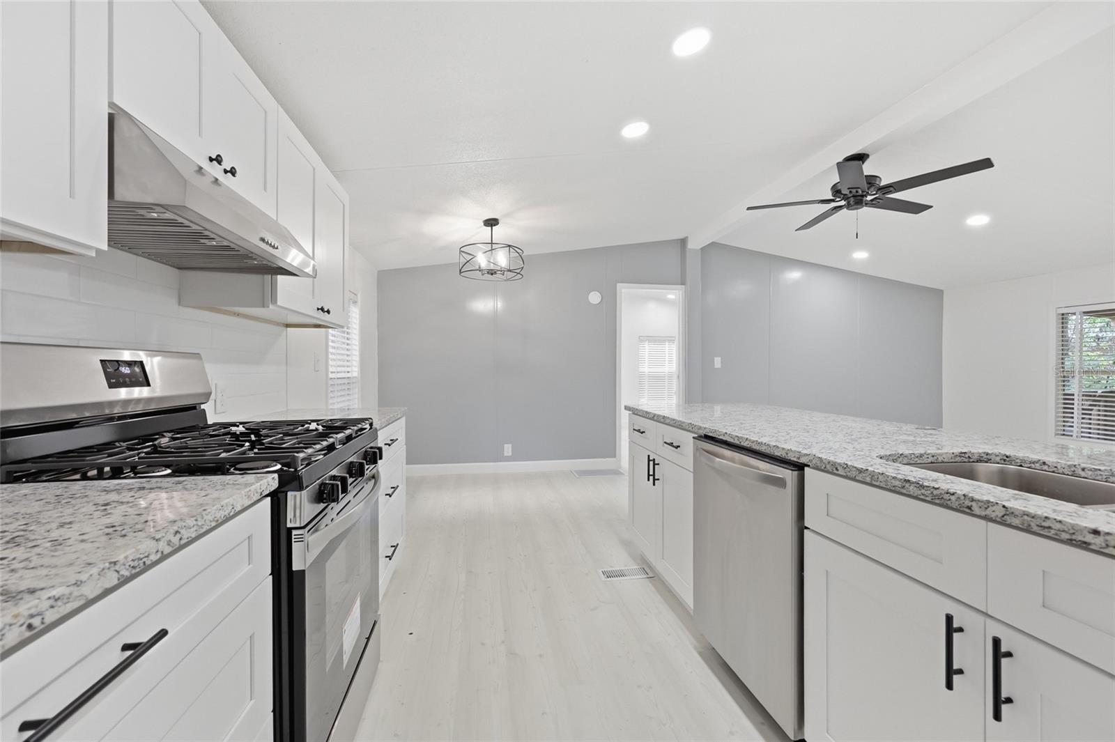 264 SW CENTRAL TER, FORT WHITE, FL, 32038