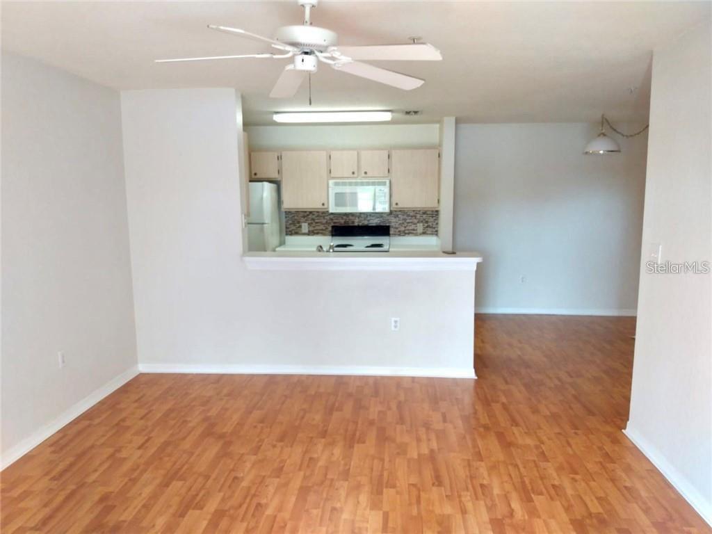 5447 VINELAND RD #1111, ORLANDO, FL, 32811