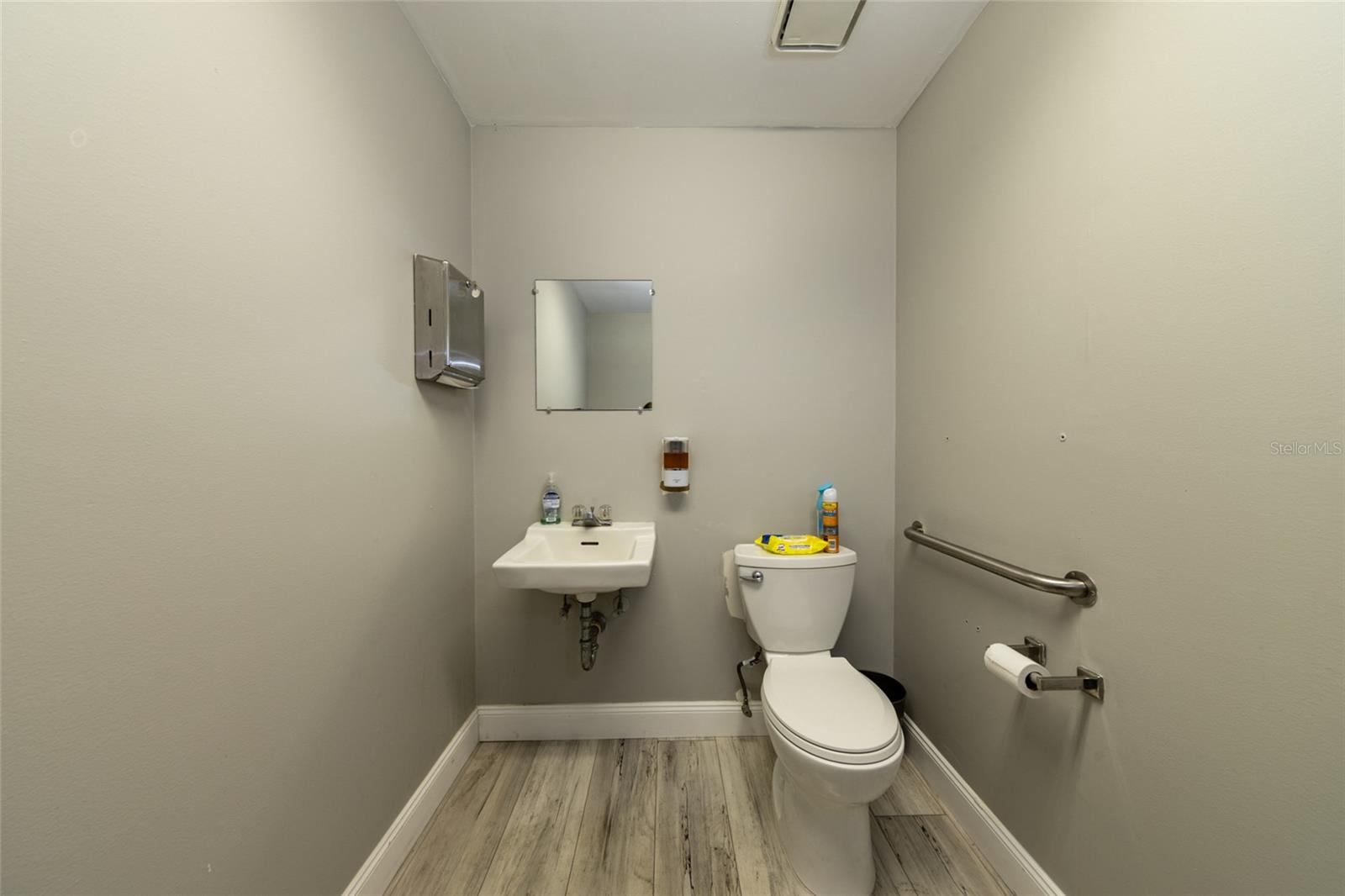 26 OFFICE PARK DR, PALM COAST, FL, 32137