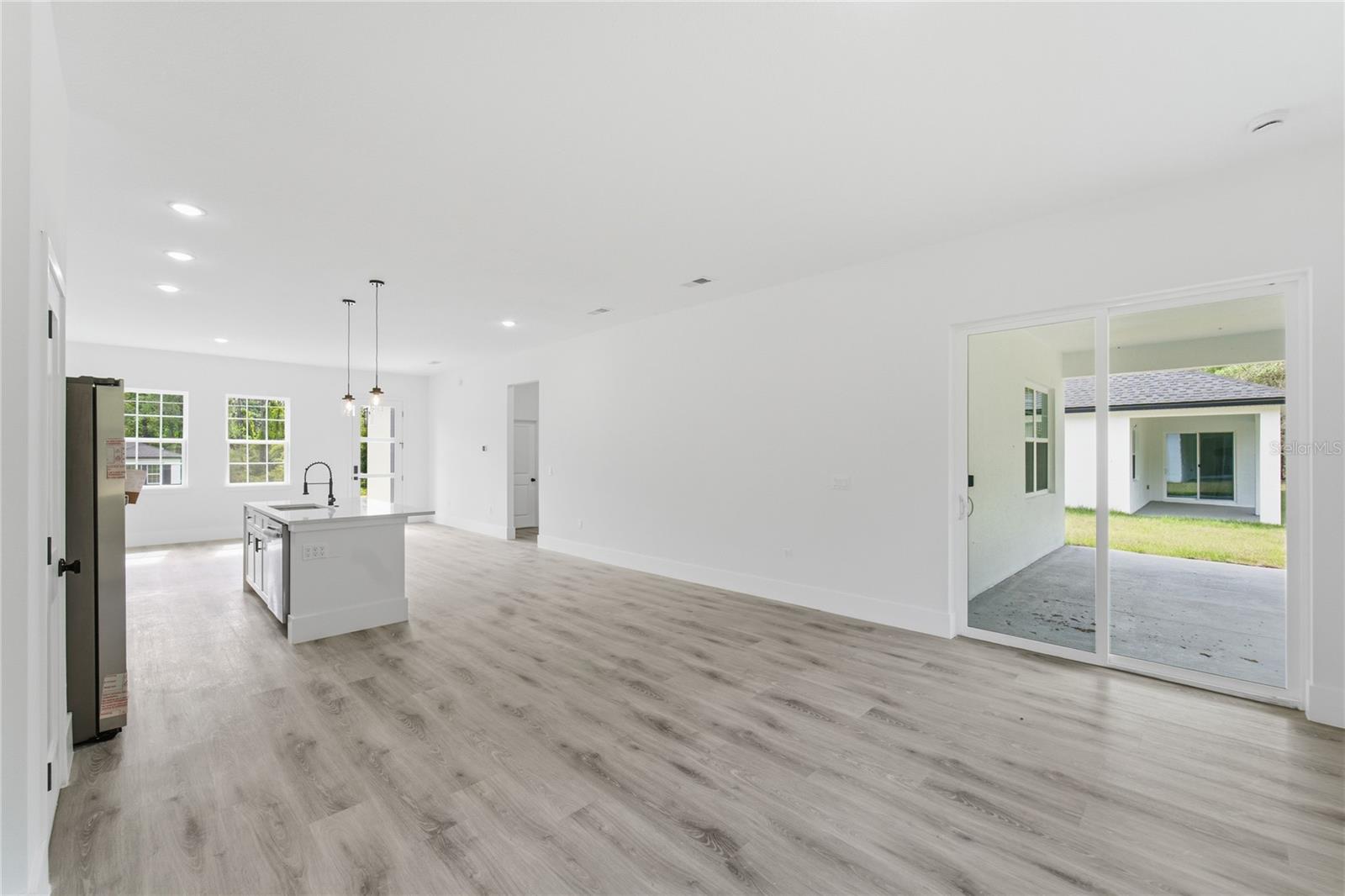 226 E CALDWELL DR, DUNNELLON, FL, 34434