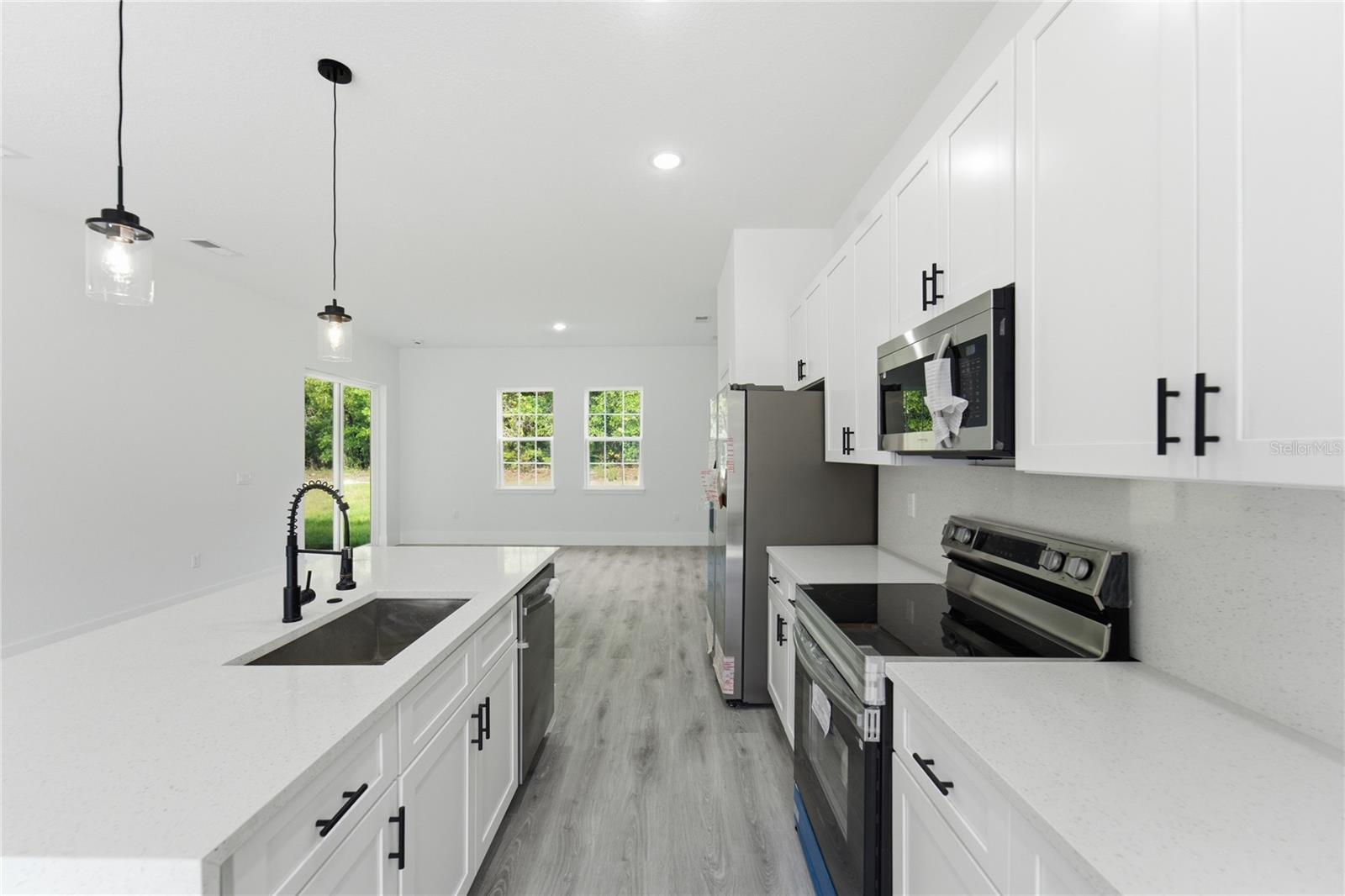 226 E CALDWELL DR, DUNNELLON, FL, 34434