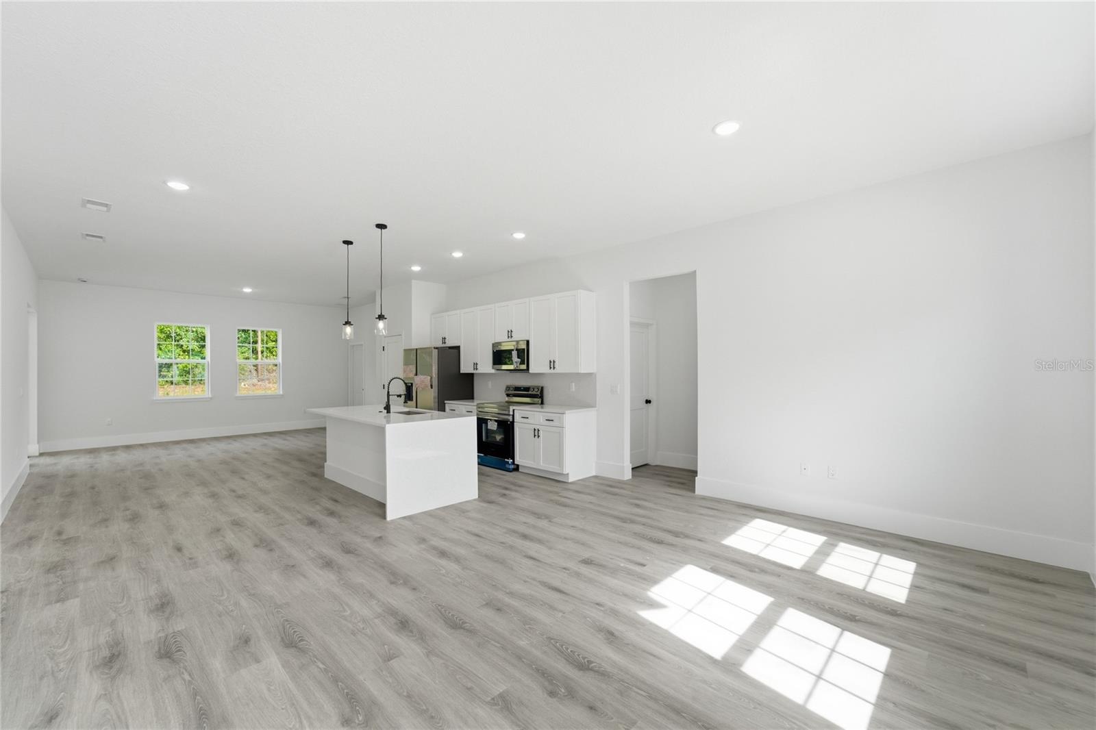 226 E CALDWELL DR, DUNNELLON, FL, 34434