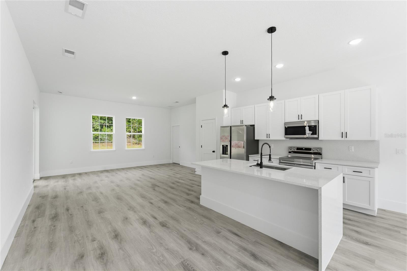 226 E CALDWELL DR, DUNNELLON, FL, 34434