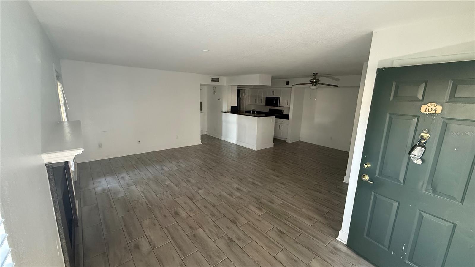5587 DEVONBRIAR WAY #J104, ORLANDO, FL, 32822