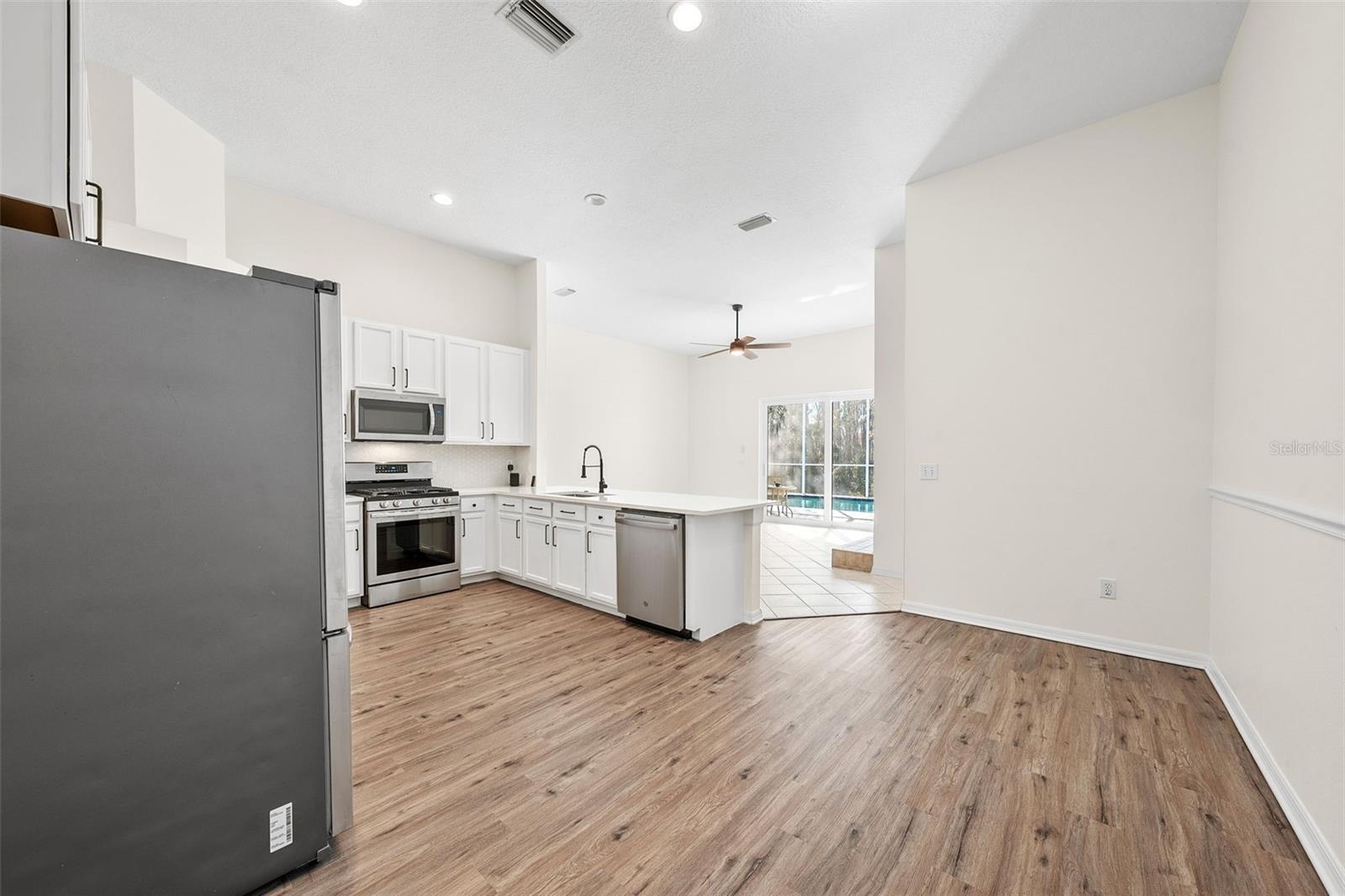 27338 HOLLYBROOK TRL, WESLEY CHAPEL, FL, 33544