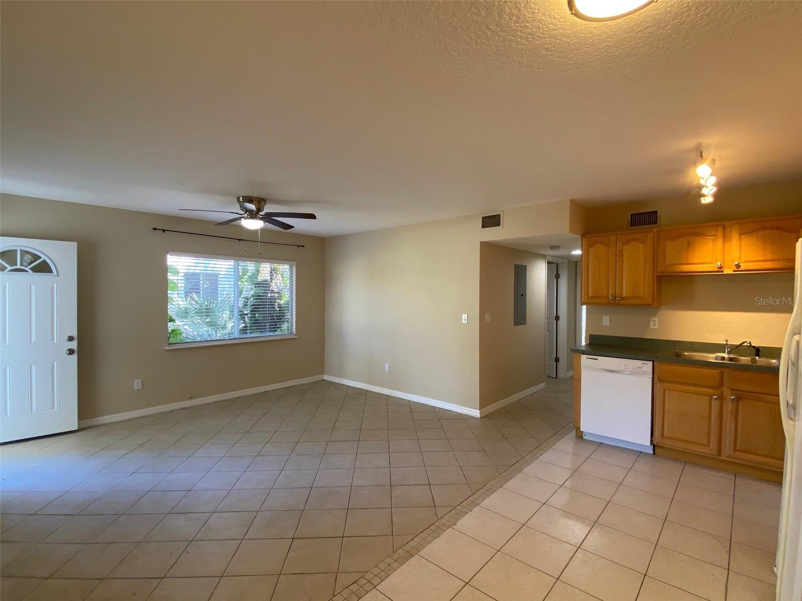 601 E 2ND AVE, NEW SMYRNA BEACH, FL, 32169