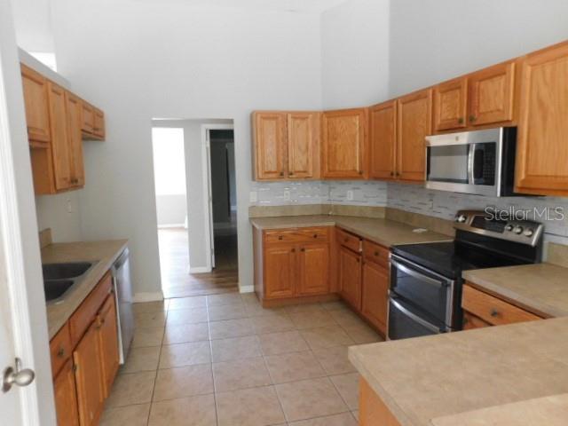10512 VAN WYCK TER, PORT CHARLOTTE, FL, 33981